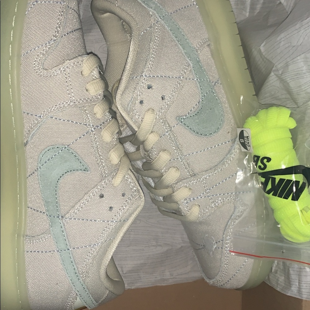 Mummy Dunks M8